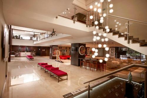Chacao Hotel | Renaissance Caracas La Castellana Hotel
