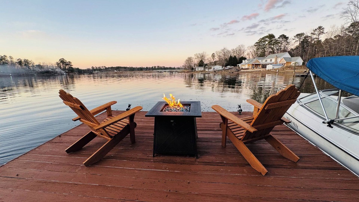 Leesville House | Renovated 2-bedroom farm-style house on Lake Murray. Bring Your Fishing Rod