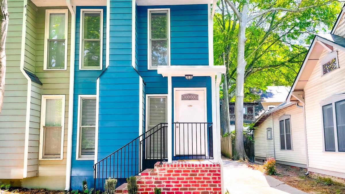 Virginia Highland House | Renovated 2br/1.5ba Townhome near the Beltline