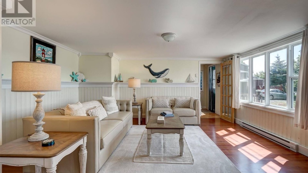 Carbonear House | Renovated 3 Bed Home overlooking Conception Bay in Carbonear, NFLD