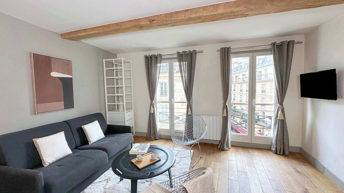Sorbonne Apartment | Renovated apartment close to Notre-Dame de Paris