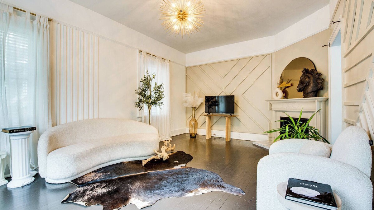 Pittsburgh House | Renovated ATL Home 2 Mi to Mercedes-Benz Stadium!