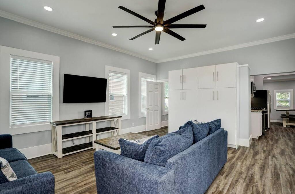 Galveston House | Renovated Beach Bungalow!
