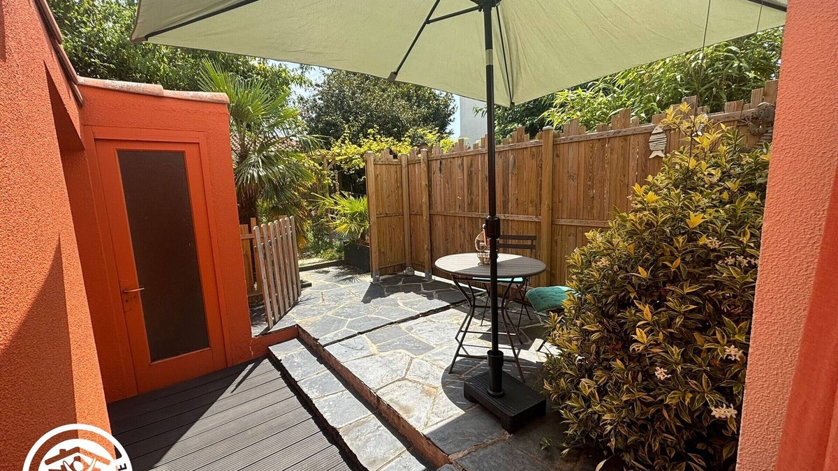 Les Sables d'Olonne Cottage | Renovated cottage near beach, city center and bike paths with private terrace