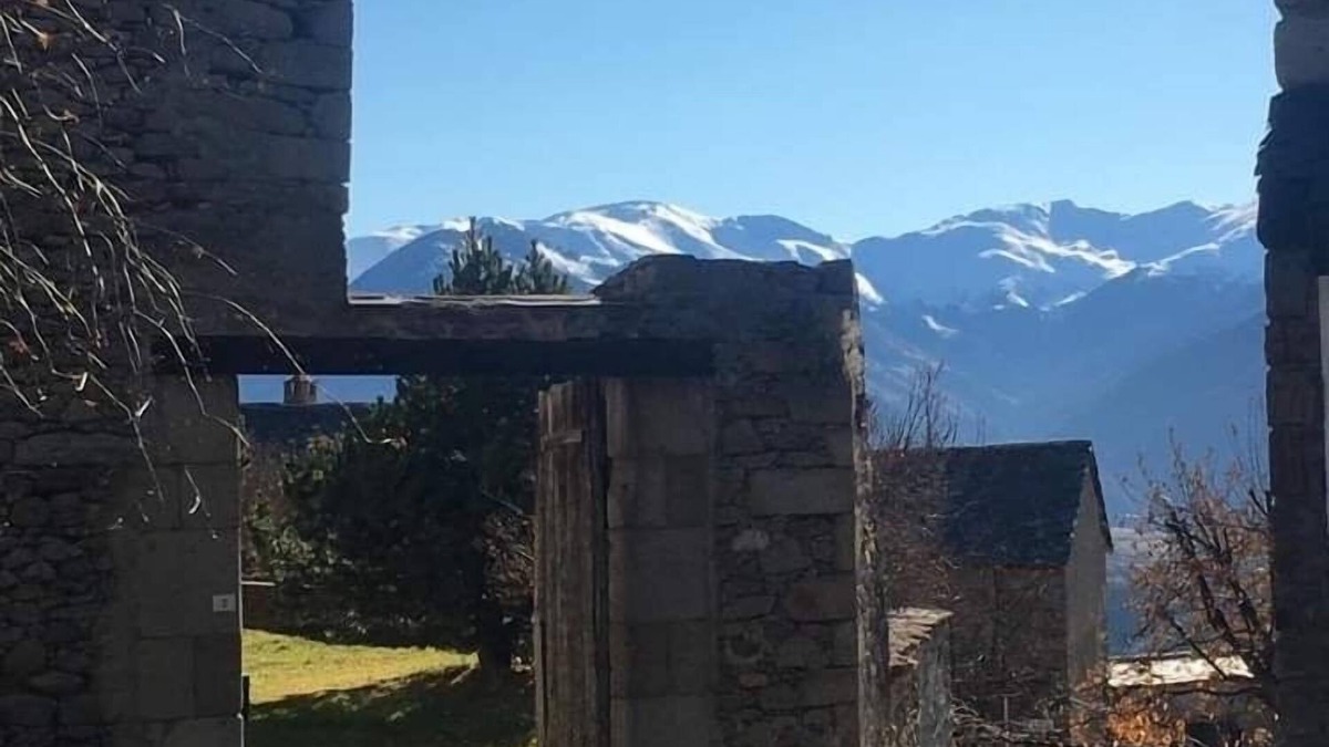 Egat Other | Renovated Catalan farmhouse for rent near Font Romeu sleeps 22