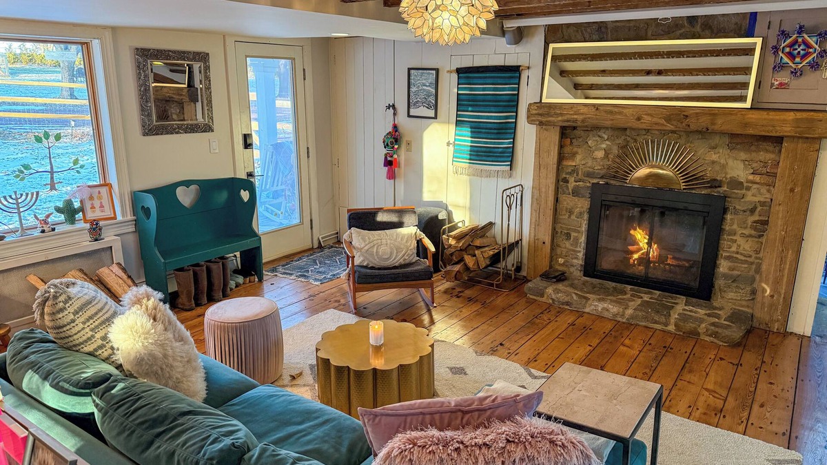 Flemington Other | Renovated Charming Rustic Farmhouse, Modern + Stylish Retreatnn