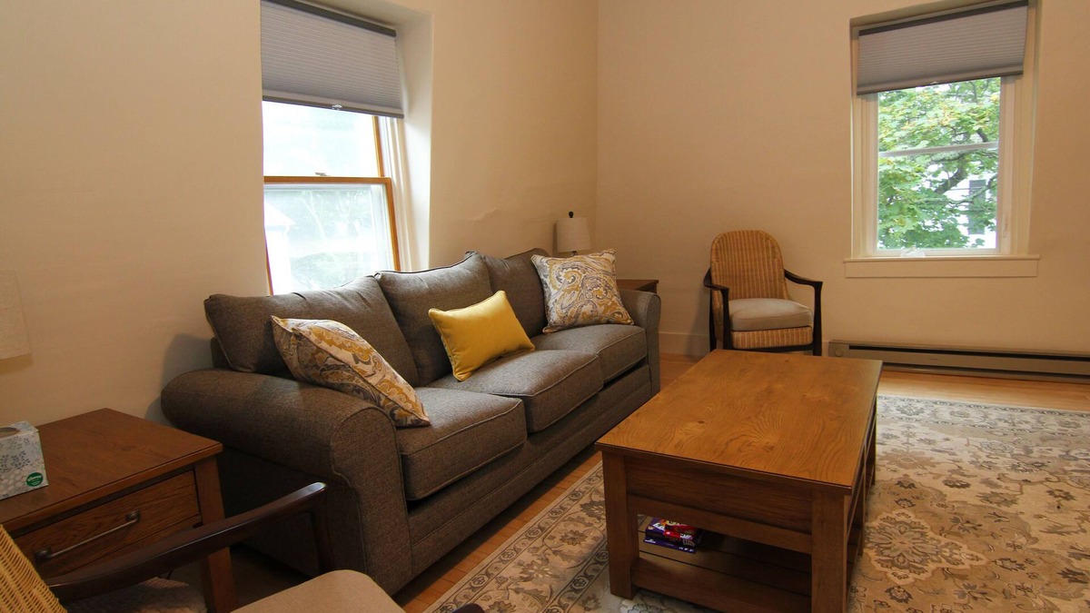 Bar Harbor Apartment | Renovated downtown Bar Harbor apartment, park and walk to shops and restaurants.