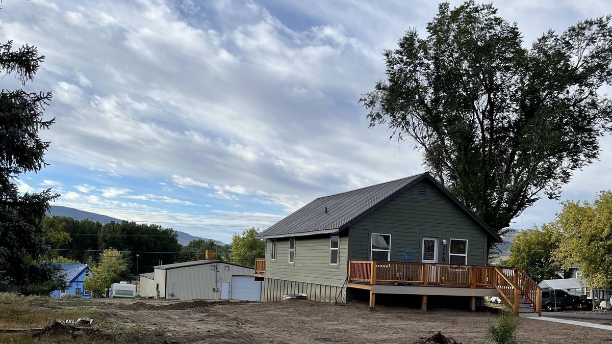 Meeker Apartment | Renovated downtown mountain house, >5 min. to parks, downtown Meeker and Trails.