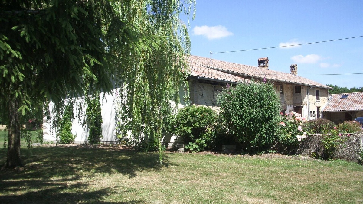 Romans House | Renovated farmhouse