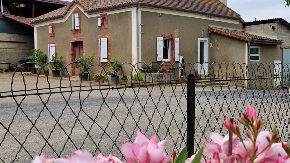 Verlus Other | Renovated farmhouse in the Gers - 4 bedrooms