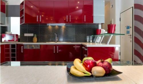 Ilioupoli Apartment | Renovated flat with Acropolis view