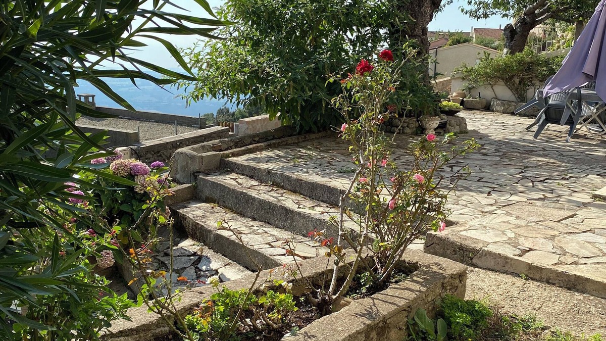 Prunelli-di-Fiumorbo House | Renovated duplex "U FRAGNU" (Panoramic view)