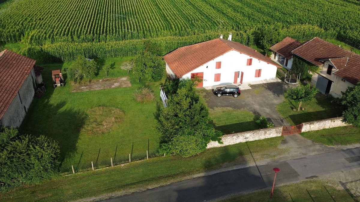 Saint-Vincent-de-Paul House | Renovated farmhouse close to DAX, 3 bedrooms, 2 bathrooms, classified 4 *