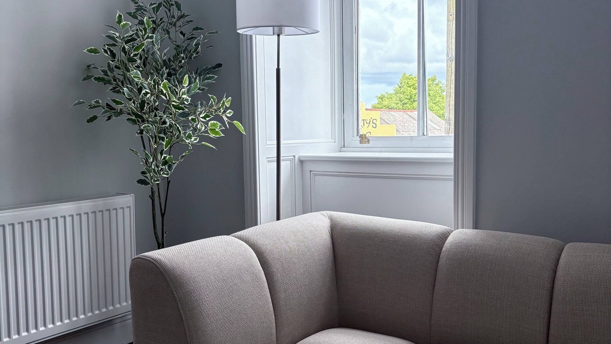 Portumna House | Renovated Georgian house in Portumna, near Lough Derg. Great for families!