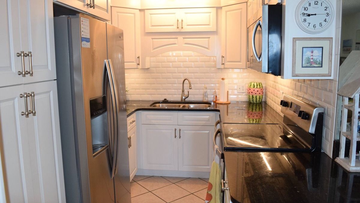 Panama City Beach Condo | Renovated, Granite, Free Beach Chairs, Great Reviews, Excellent Gulf Views