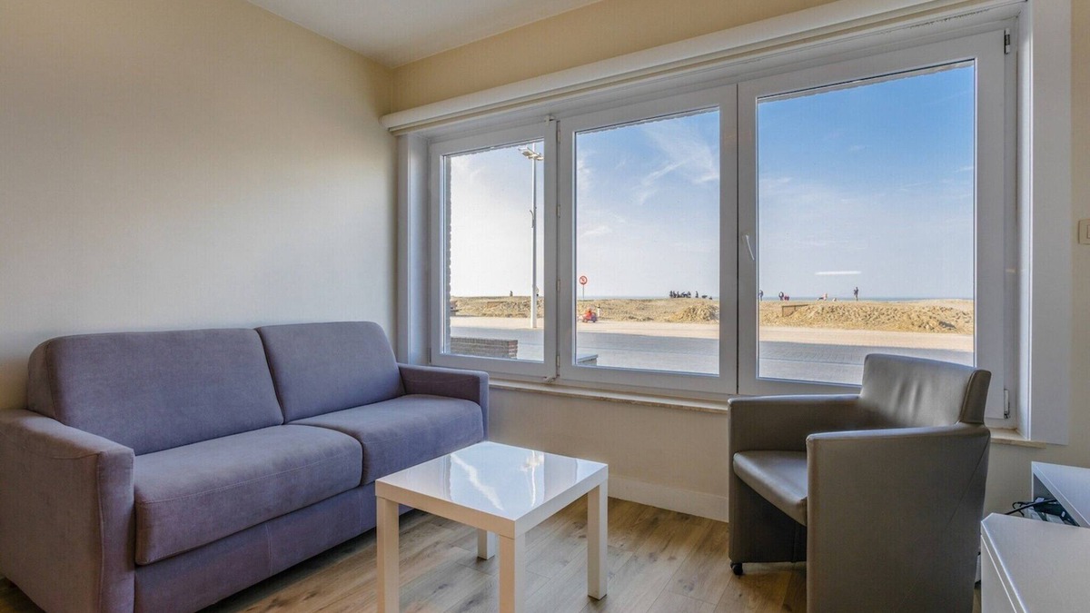 Koksijde-Bad Apartment | Renovated ground-floor apartment in Koksijde