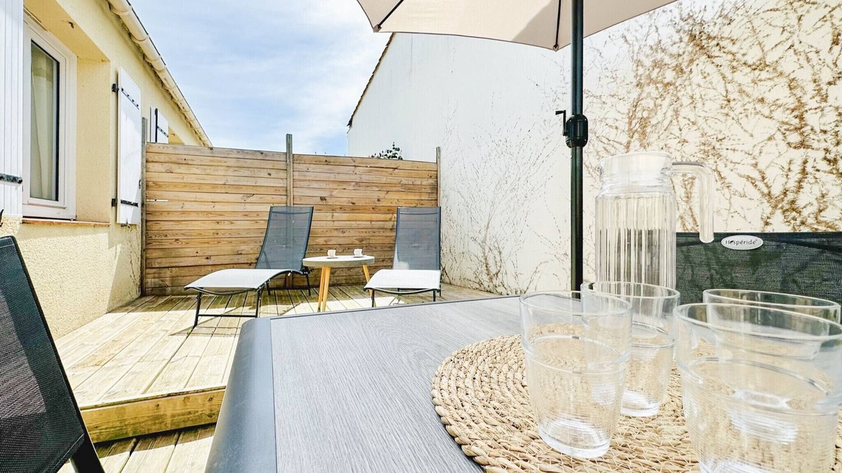 Les Sables d'Olonne Ski Chalet | Renovated house and tastefully decorated in La Chaume