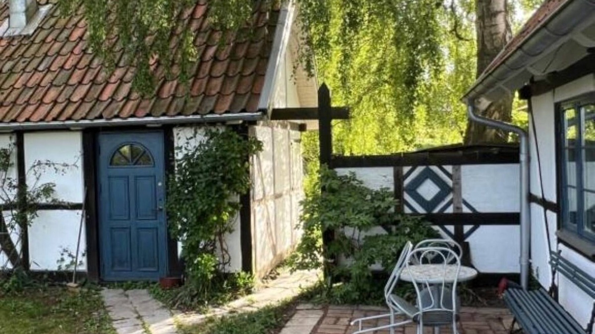 Sjobo Municipality House | Renovated Half-timbered house in Österlen built 2006