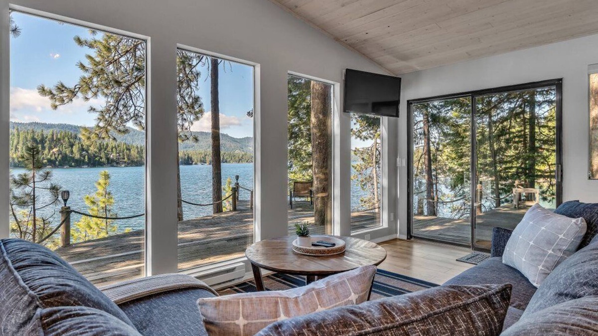 Hayden House | Renovated Lakehome w/amazing view, Great Fishing, Dog-Friendly, Boatslip, Dock