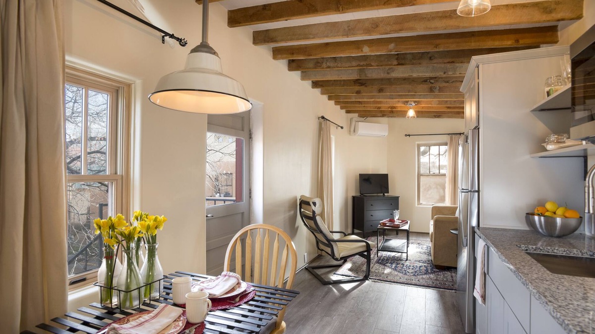 Downtown Santa Fe Apartment | Renovated Loft steps from Santa Fe Plaza, Canyon Road & Railyard District