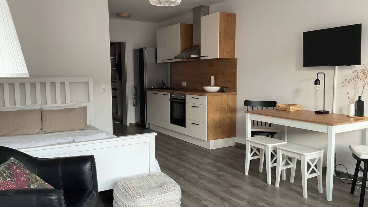 Loerrach Apartment | Renovated loft with parking space and balcony