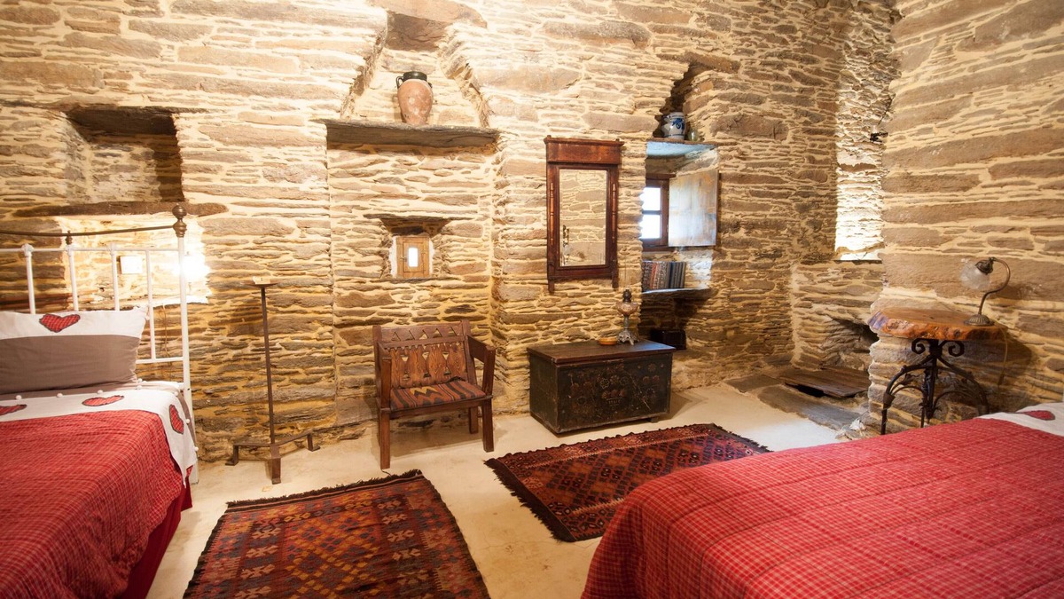 Kapparia Cottage | Renovated medieval cottage 200 sqm at Andros, accommodates up to 8 guests.