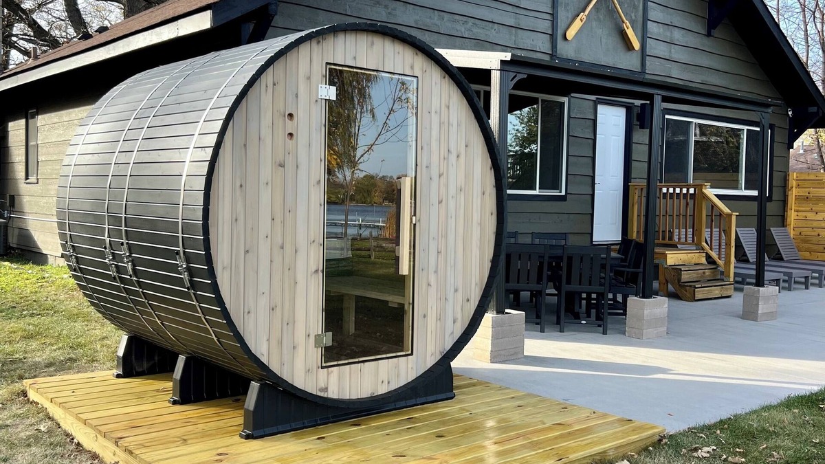 Forest Lake Cabin | Renovated Modern Lake Front Oasis/Dog Friendly w/fenced in area
