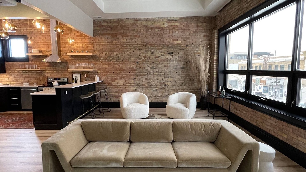 Williston Apartment | Renovated modern studio apartment in the heart of downtown.