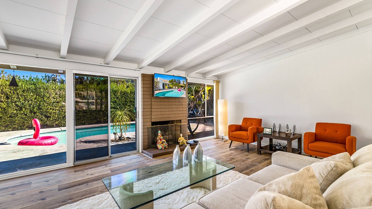 Magnesia Falls Cove House | Renovated, modern home with private pool, firepit, washer/dryer & AC