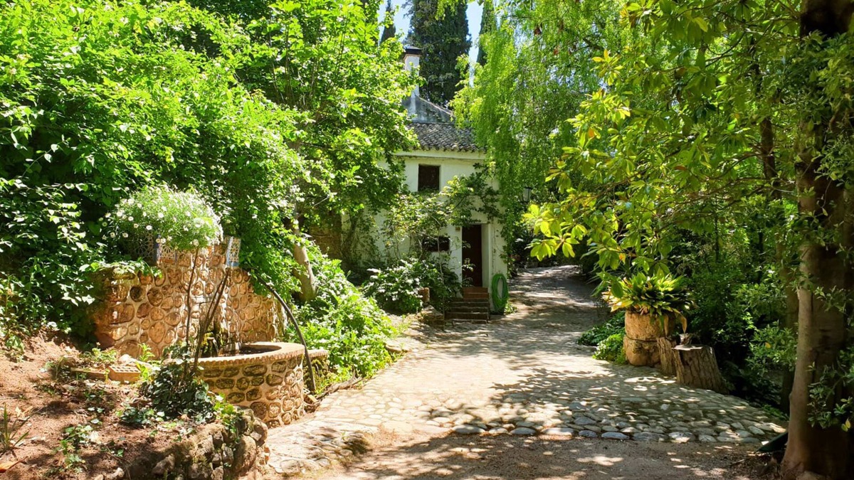 Nivar Cottage | Renovated rural house: Organic gardens, a pillar with fresh water and a yoga platform.