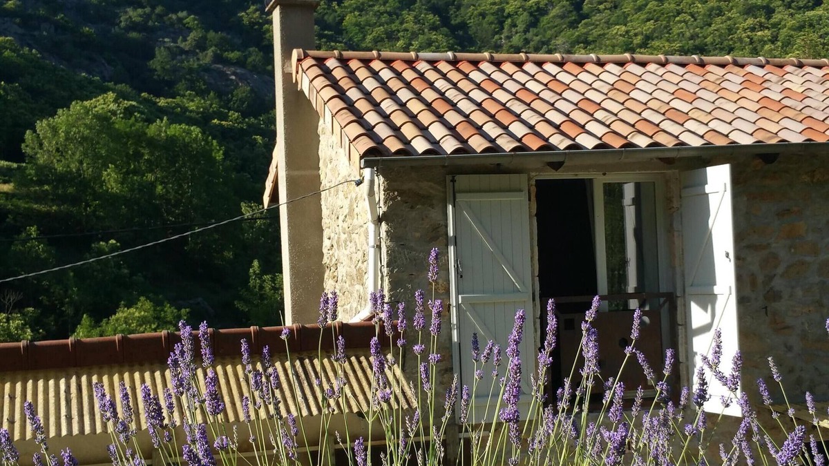 Juvinas House | Renovated stone house private next to river, Welcoming and very well equipped