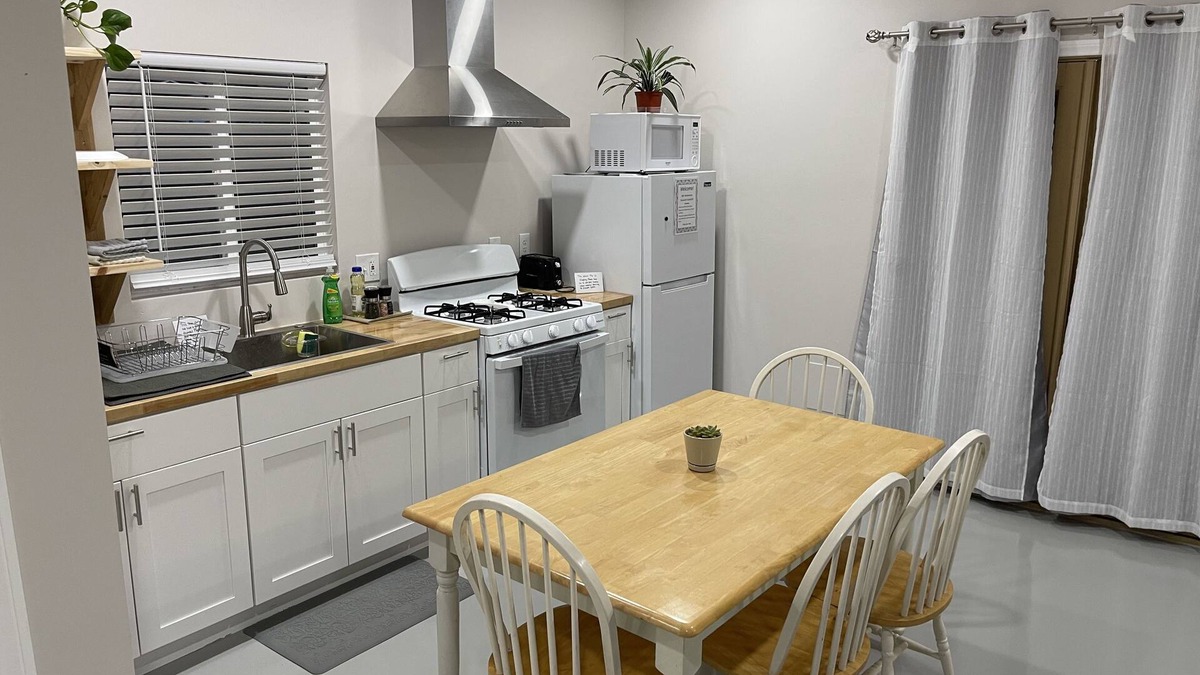 Lemon Grove Apartment | Renovated studio 15 minutes from downtown San Diego