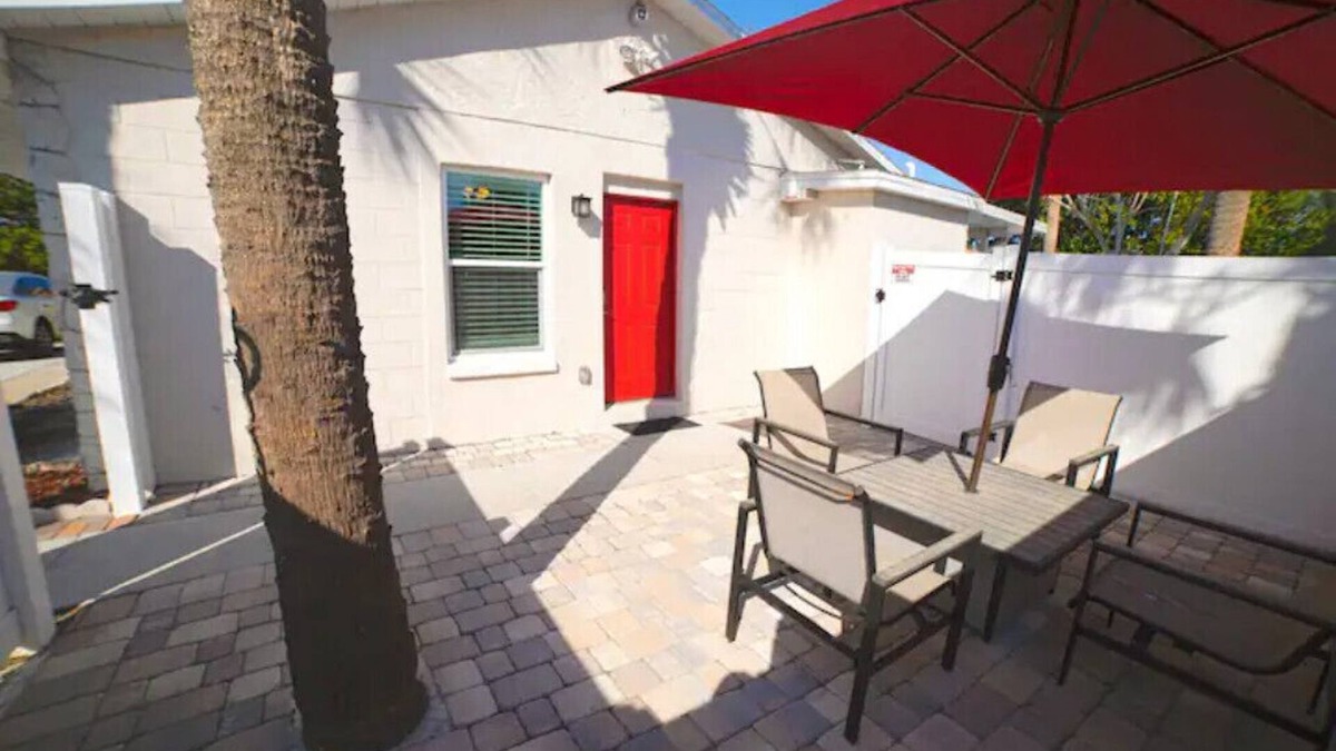 Oak Ridge House | Renovated studio/8min Universal/15 Disney/10 Dtown