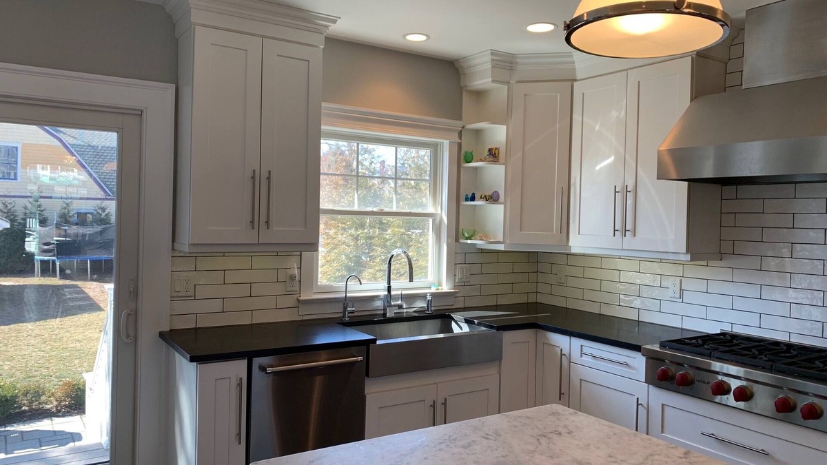 Manasquan House | Renovated updated classic On a Historic Manasquan street One mile to beach !