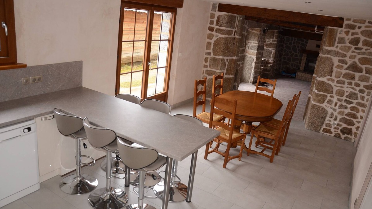 Saint-Privat-du-Fau House | Renovated village house