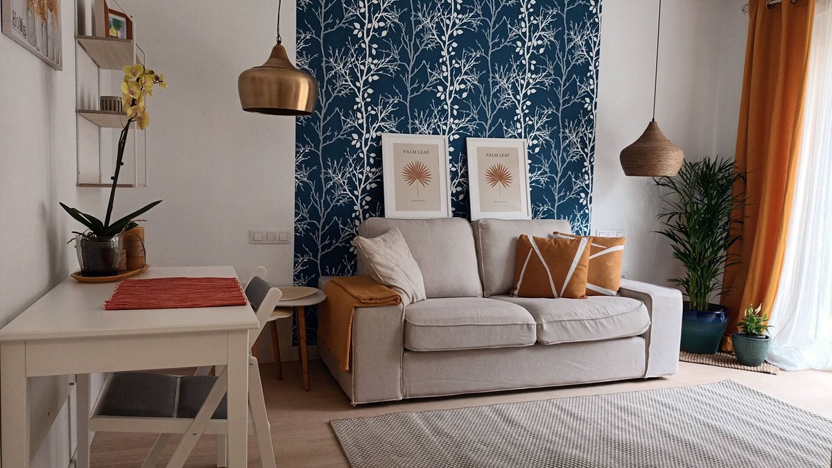 Las Cuevas Apartment | Renovated vacation apartment with garden and Teide view near La Orotava