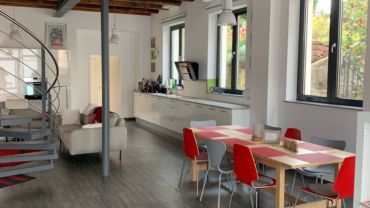 Wissembourg House | Renovated workshop as a single house for up to 7 persons in the historical center