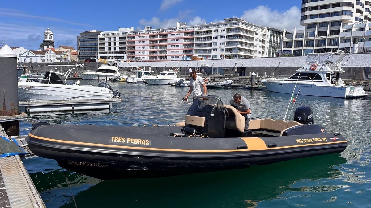 Ponta Delgada Boat Rental | Rent a boat with captain or without captain MT:06/2011