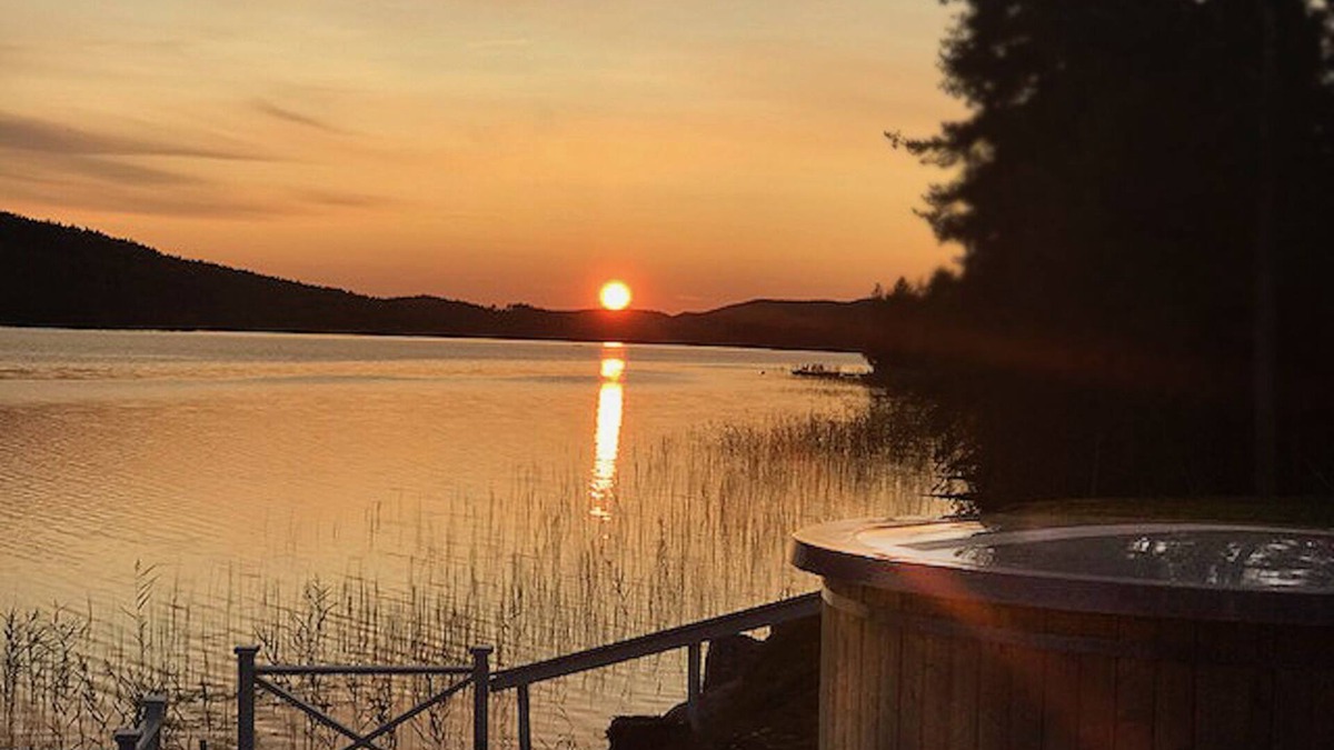 Ornskoldsvik Municipality Cottage | Rent a Norrlandic idyll with gold edge!