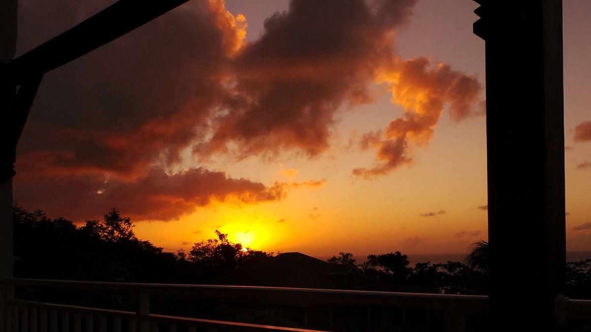 Deshaies Apartment | Rent apartment/Gite in Deshaies, quiet mountain and sea views