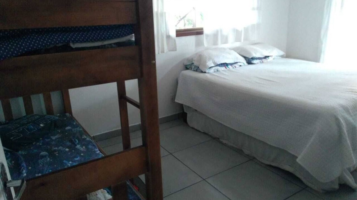 Castelo Branco House | Rent house in Meia Praia Beach, Itapema.