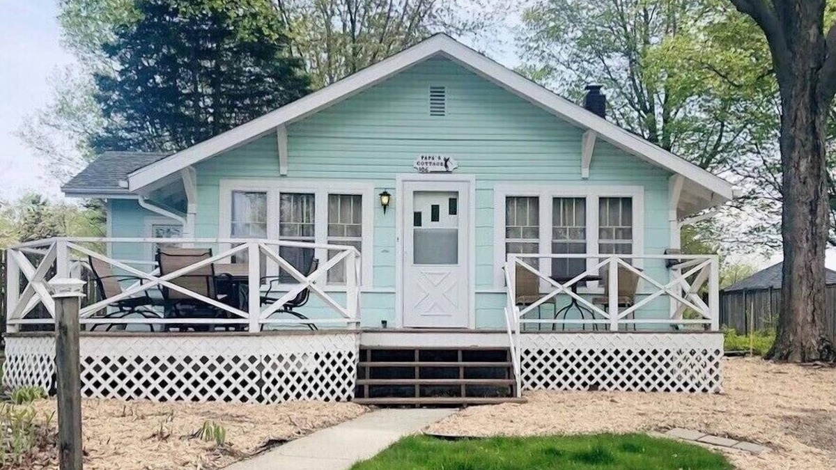 La Porte House | Rent out Papas Cottage to make memories of a lifetime