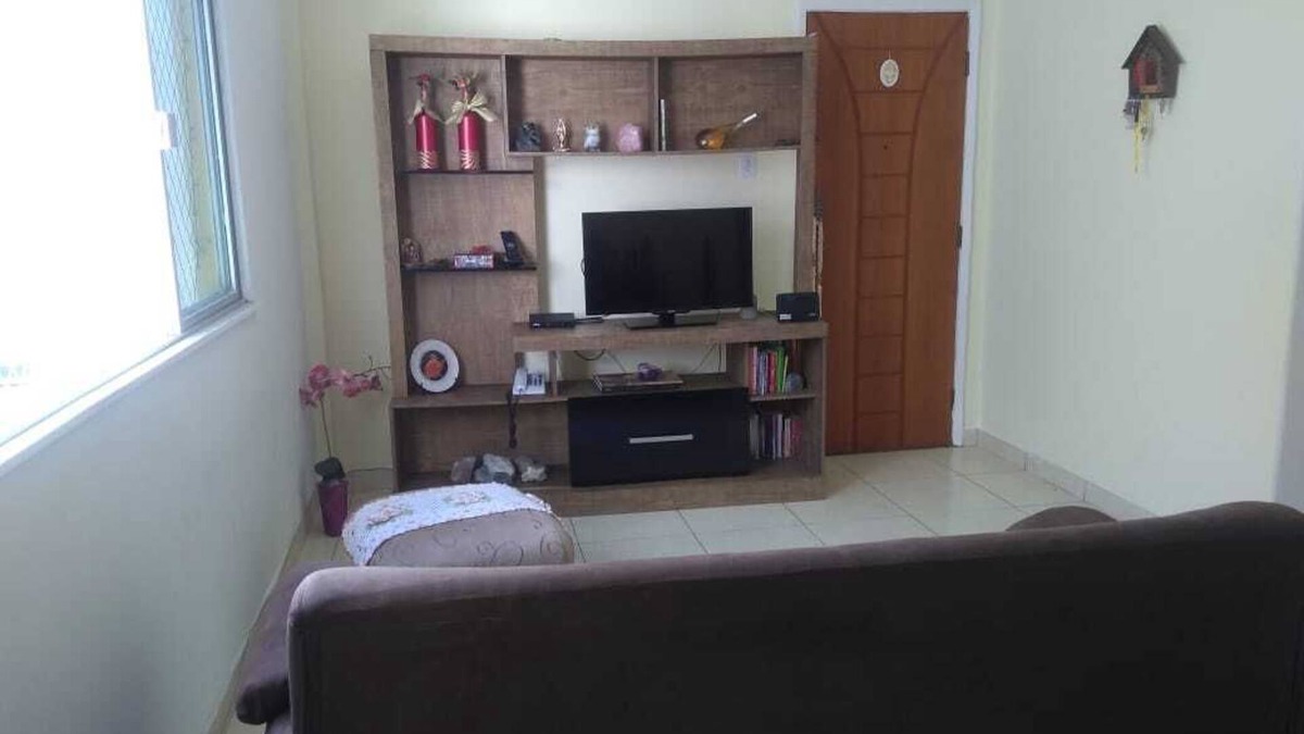 Pituba House | Rent room semi furnished and with excellent location and access to public transport.