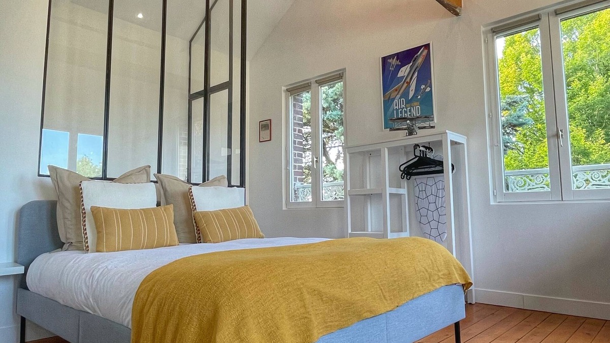 Montagny-Sainte-Felicite Apartment | Rent studio - sleeps 2 - near Senlis and Charles-de-Gaulle Airport