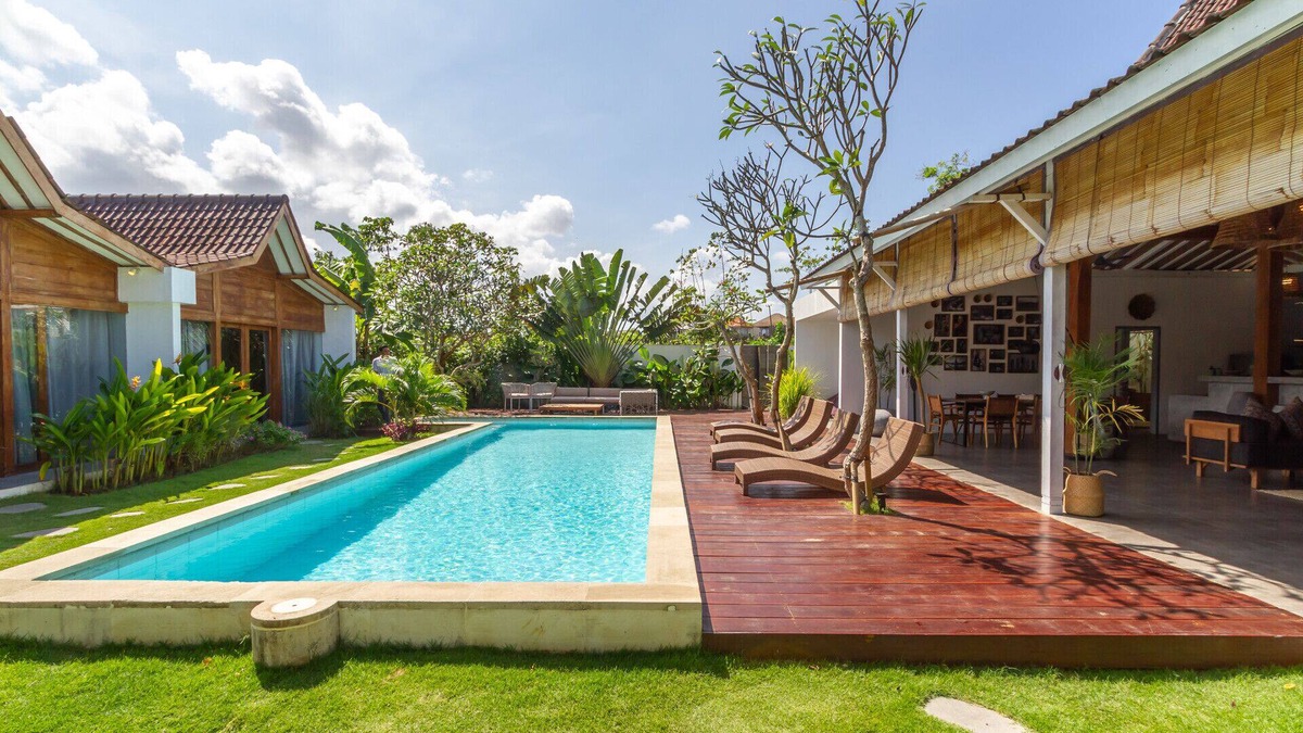 Batubelig Villa | Rent Your 5 Star Private Villa in Seminyak, Bali Villa 1153