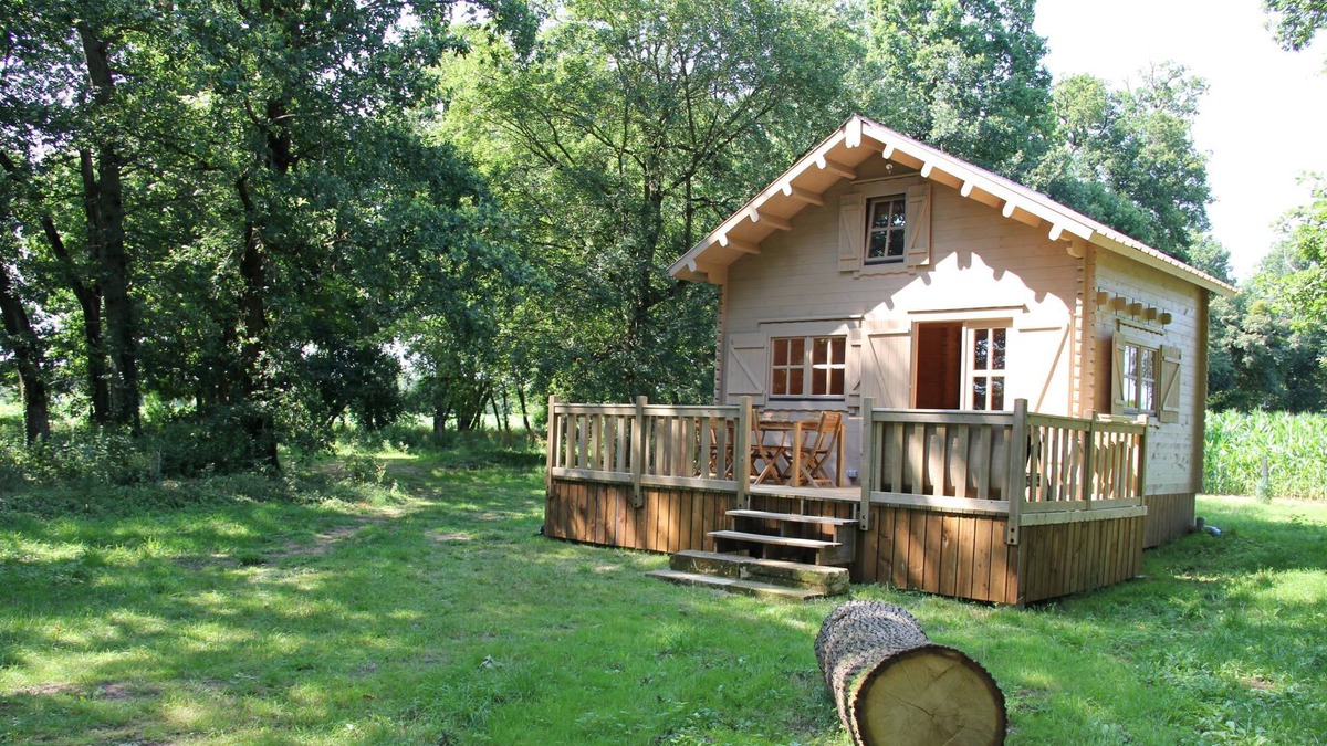 Varzay Ski Chalet | Rental chalet of 20m² in the woods