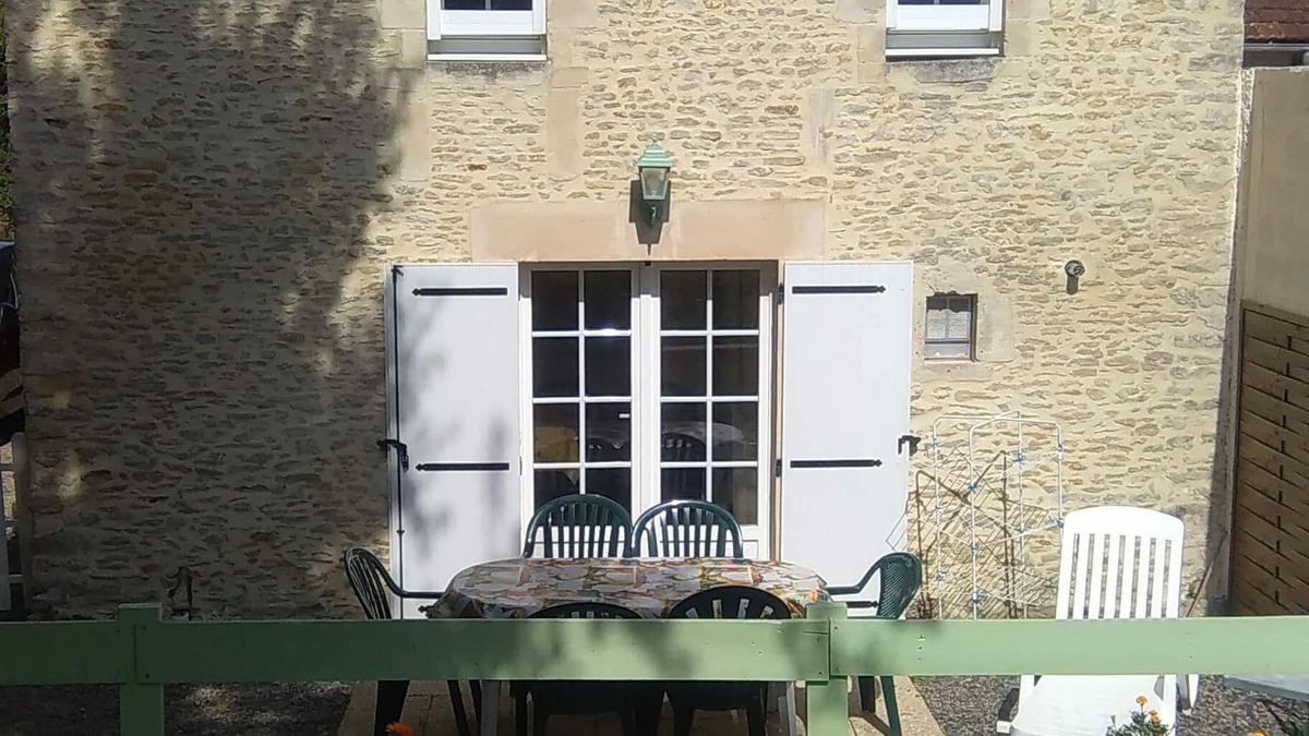 Ryes House | Rental House 3KM from D-Day beaches ARROMANCHES. RYES 6km BAYEUX