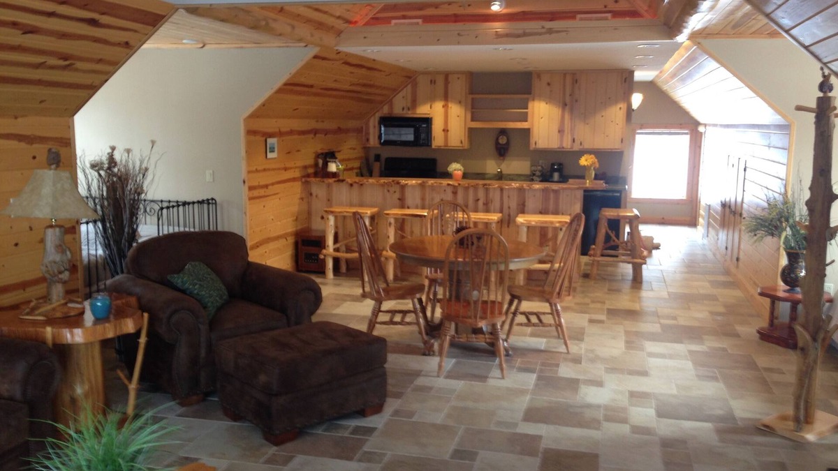 Empire Cabin | Rental of cabins with all seasons