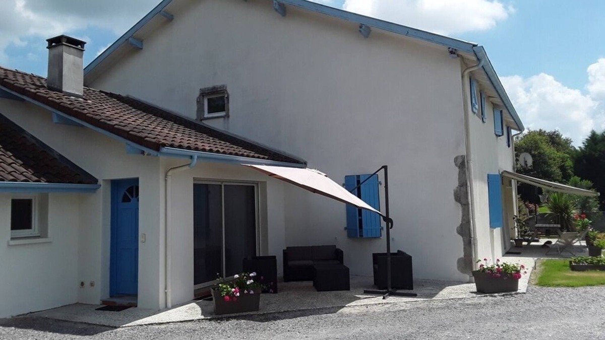 Clermont House | Rentals for 2 to 8 people for vacations, spa treatments, business stays