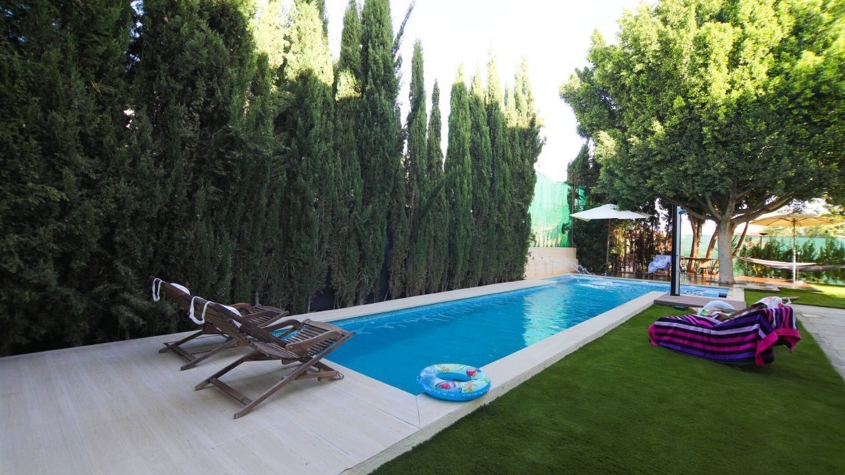 Almensilla Ski Chalet | Rentalsevilla Brisa del Aljarafe